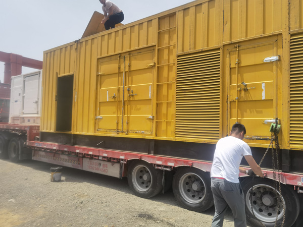 东澳镇发电机出租100KW发电机需要什么规格的电缆线?